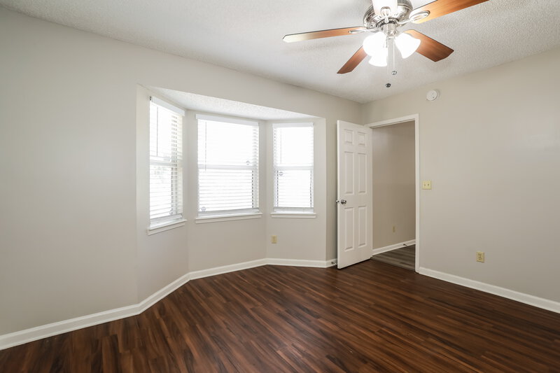 1,580/Mo, 3032 Twin Oak Dr S Middleburg, FL 32068 Main Bedroom View