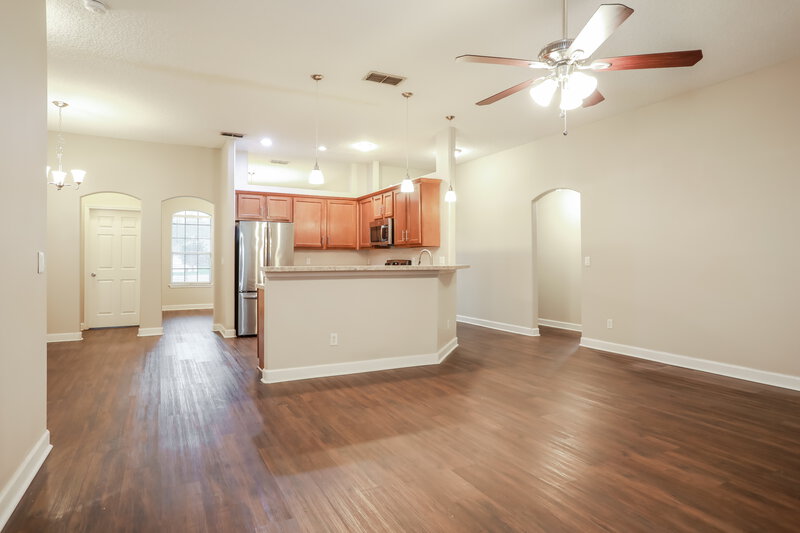 2,465/Mo, 299 Thornbrook Ct Orange Park, FL 32065 Dining Room View 2