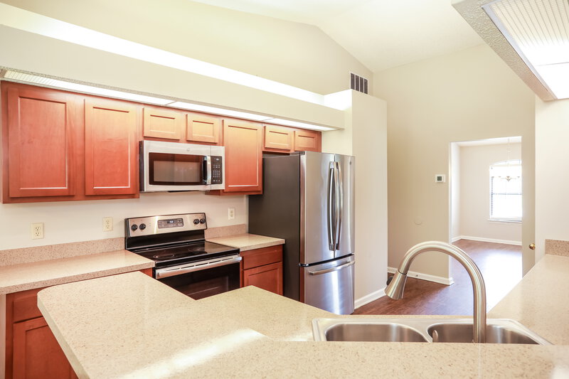 2,025/Mo, 3413 Deerfield Pointe Dr Orange Park, FL 32073 Kitchen View 2
