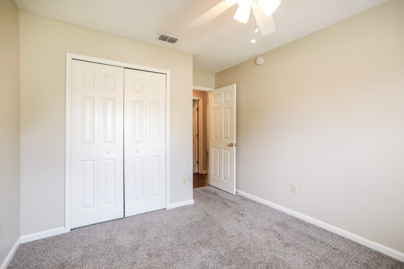 2,025/Mo, 3413 Deerfield Pointe Dr Orange Park, FL 32073 Bedroom View 2