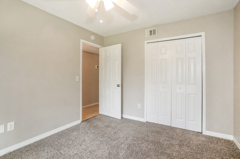 1,910/Mo, 805 Elmwood St Orange Park, FL 32065 Bedroom View 2