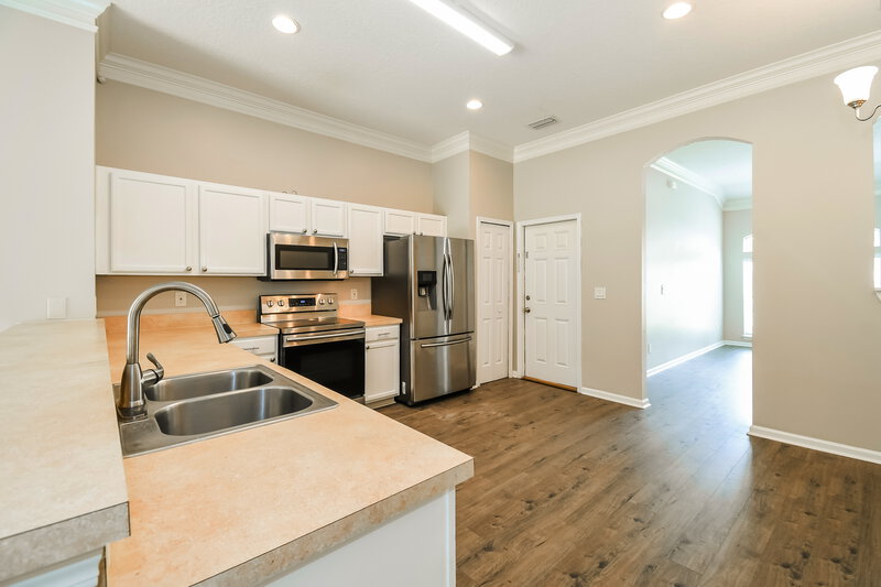 2,200/Mo, 3146 White Heron Trl Orange Park, FL 32073 Kitchen View