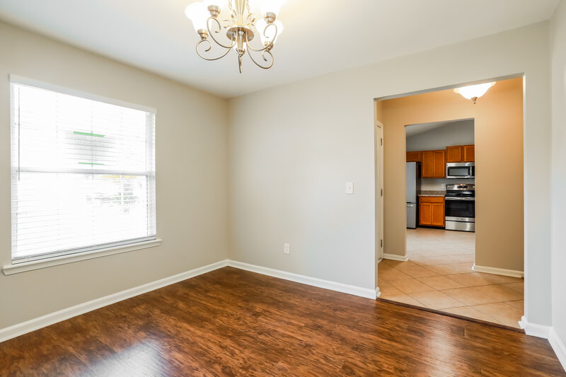 1,940/Mo, 8063 Macdougall Dr E Jacksonville, FL 32244 Dining Room View