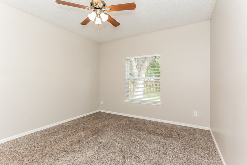 1,810/Mo, 2837 Cross Creek Dr Green Cove Springs, FL 32043 Main Bedroom View 2