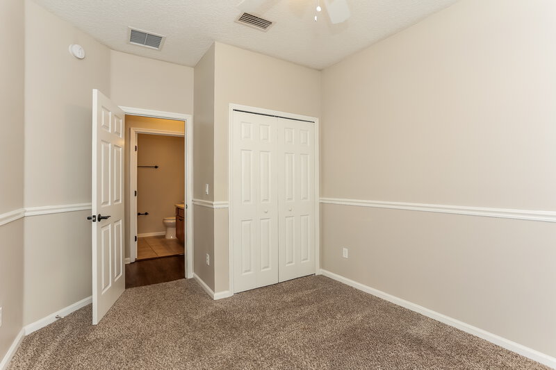 1,810/Mo, 2837 Cross Creek Dr Green Cove Springs, FL 32043 Bedroom View