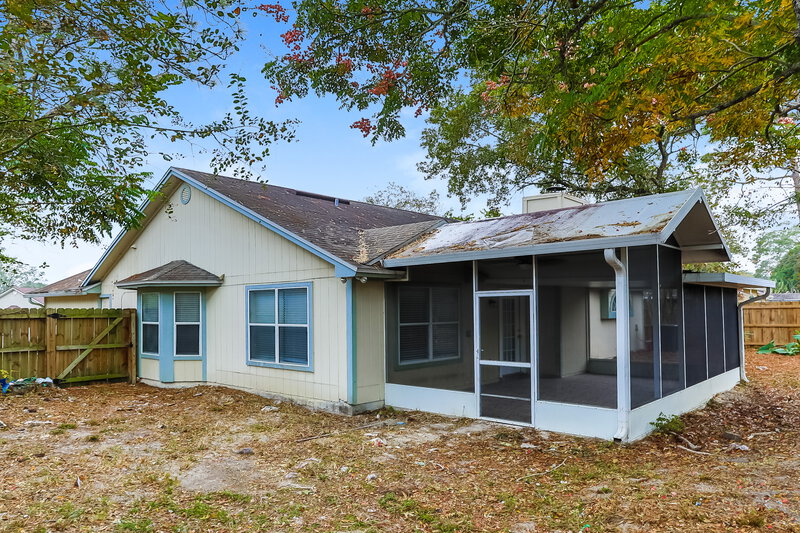 1,690/Mo, 7971 Copperfield Cir N Jacksonville, FL 32244 Rear View 3