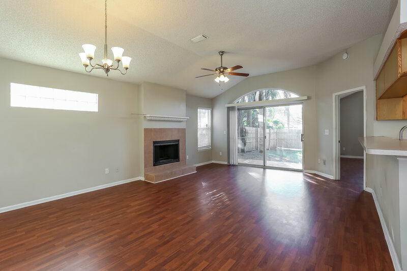 1,805/Mo, 1170 Homard Blvd E Jacksonville, FL 32225 Living Room View