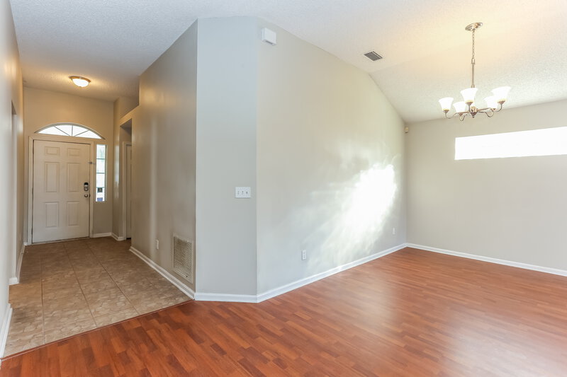 1,805/Mo, 1170 Homard Blvd E Jacksonville, FL 32225 Dining Room View