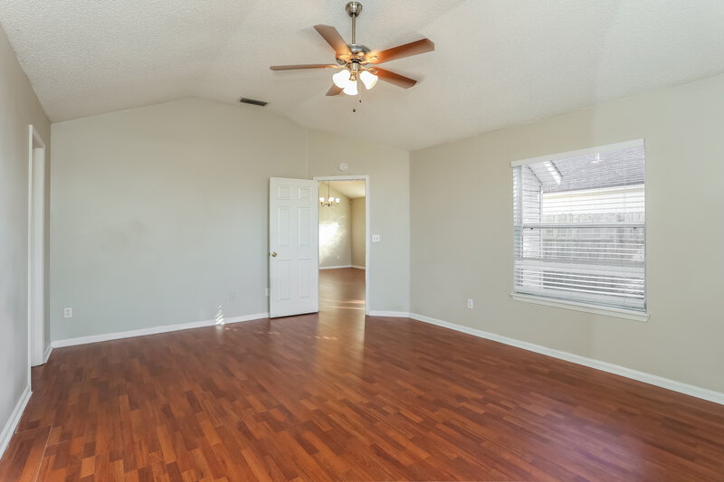 1,805/Mo, 1170 Homard Blvd E Jacksonville, FL 32225 Main Bedroom View 2