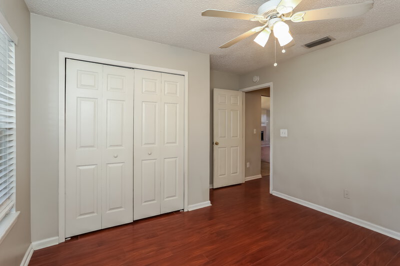 1,805/Mo, 1170 Homard Blvd E Jacksonville, FL 32225 Bedroom View 2