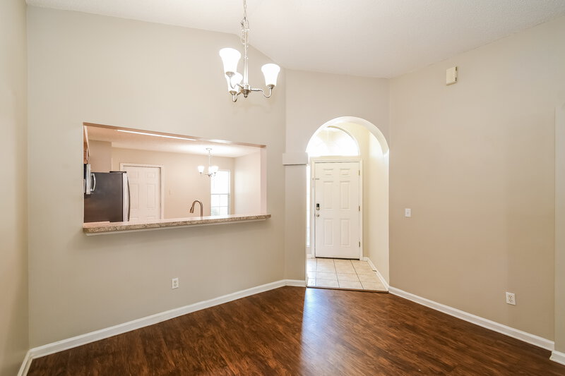 1,790/Mo, 1523 Slash Pine Ct Orange Park, FL 32073 Living Room View 2