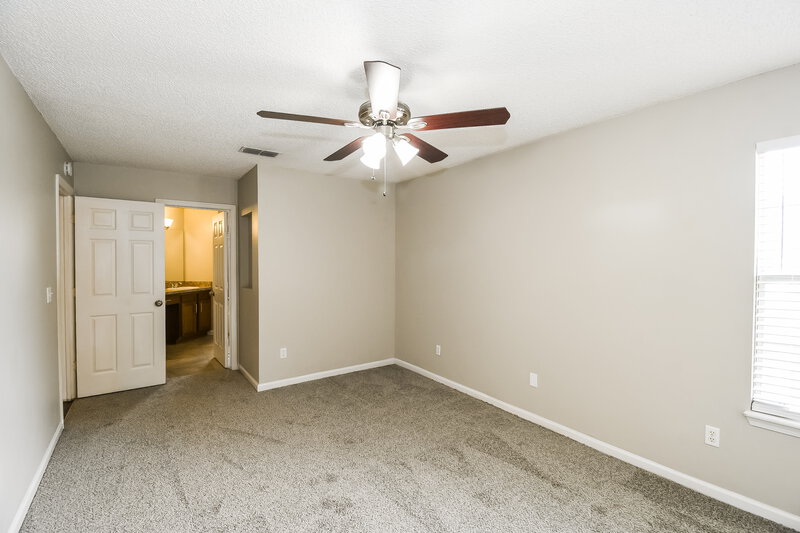 2,430/Mo, 1523 Slash Pine Ct Orange Park, FL 32073 Main Bedroom View