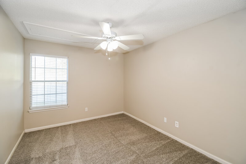 1,790/Mo, 1523 Slash Pine Ct Orange Park, FL 32073 Bedroom View