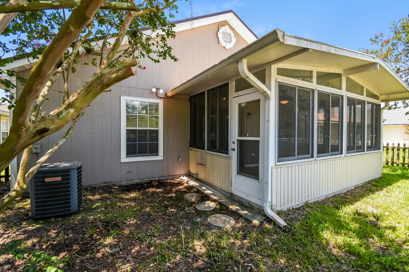1,790/Mo, 1523 Slash Pine Ct Orange Park, FL 32073 Rear View