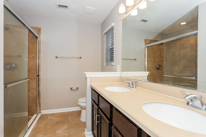 1,765/Mo, 4120 Grayfield Ln Orange Park, FL 32065 Main Bathroom View