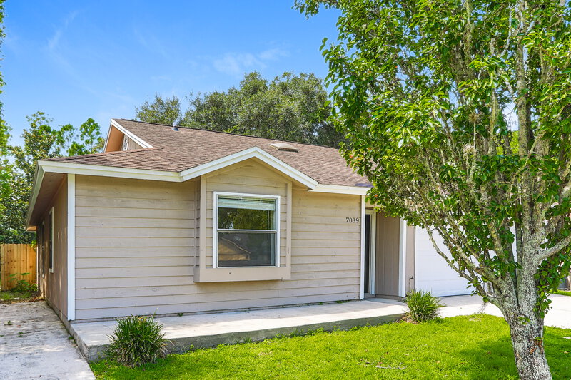 1,875/Mo, 7039 Eagles Perch Dr Jacksonville, FL 32244 Front View