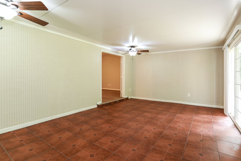 1,875/Mo, 7039 Eagles Perch Dr Jacksonville, FL 32244 Family Room View