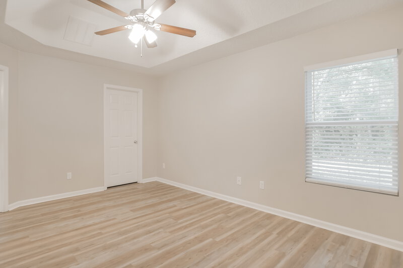 2,090/Mo, 174 N Aberdeenshire Dr Saint Johns, FL 32259 Main Bedroom View