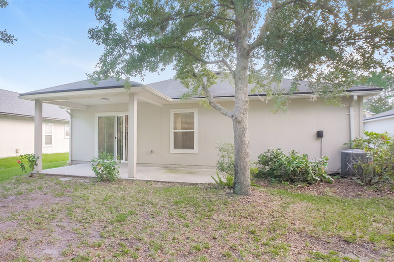 2,090/Mo, 174 N Aberdeenshire Dr Saint Johns, FL 32259 Rear View