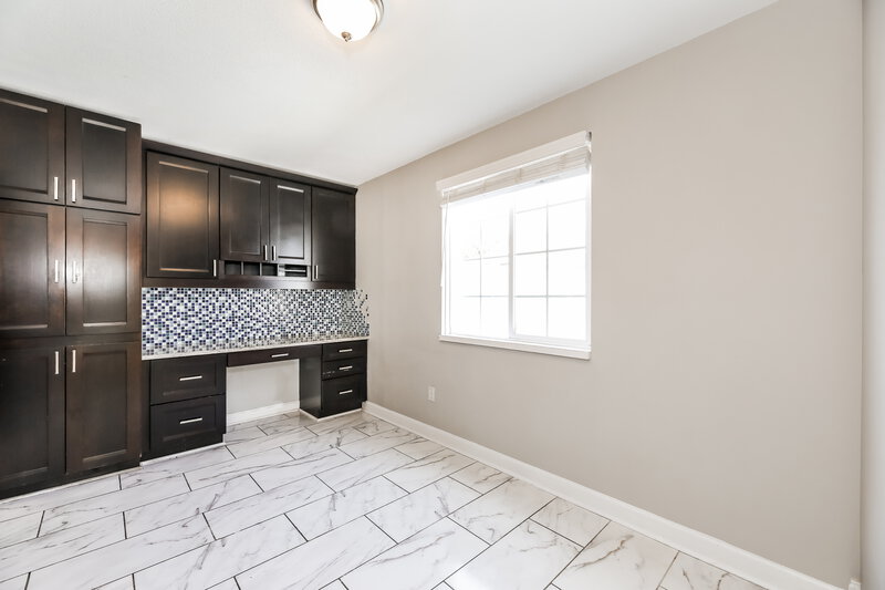 2,155/Mo, 3013 Hampstead Dr Jacksonville, FL 32225 Kitchen View 3