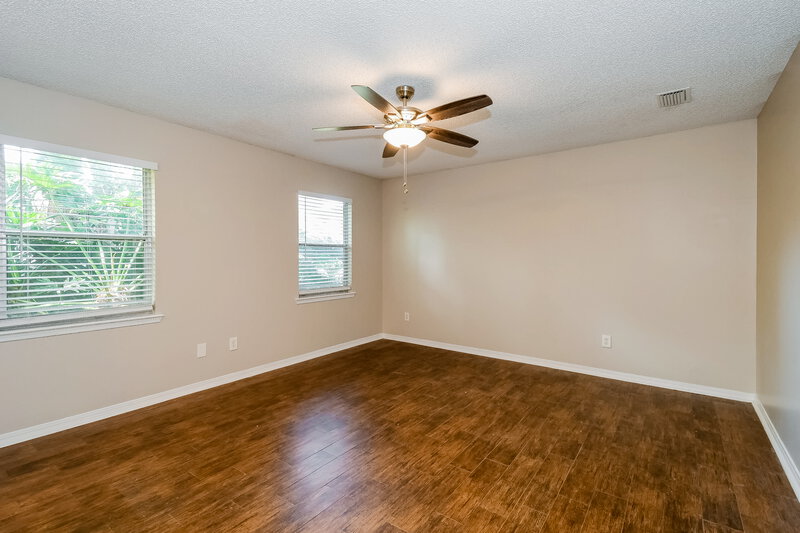 1,980/Mo, 11130 Losco Junction Dr S Jacksonville, FL 32257 Main Bedroom View