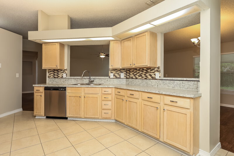 2,005/Mo, 338 Wildberry Ct Orange Park, FL 32073 Kitchen View