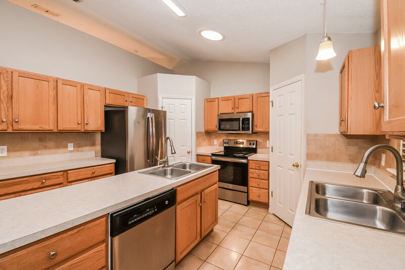 1,935/Mo, 12451 Glenn Hollow Dr Jacksonville, FL 32226 Misc View 3