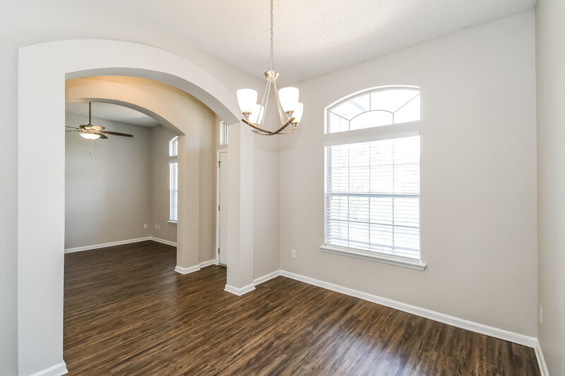 2,085/Mo, 7955 Ortega Bluff Pkwy Jacksonville, FL 32244 Dining Room View