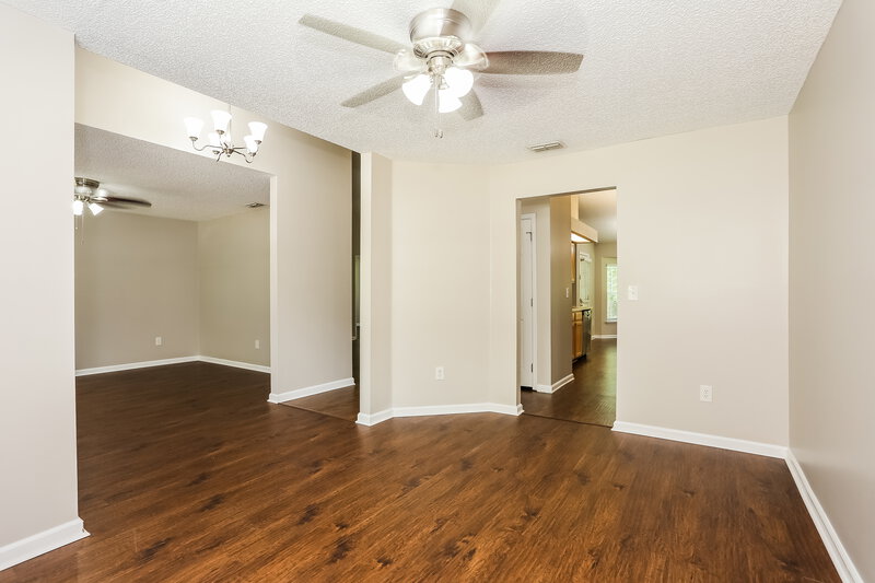 2,140/Mo, 9260 Topohill Ct Jacksonville, FL 32225 Den View 2