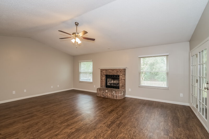 2,525/Mo, 1425 Panther Run Rd Jacksonville, FL 32225 Living Room View 3