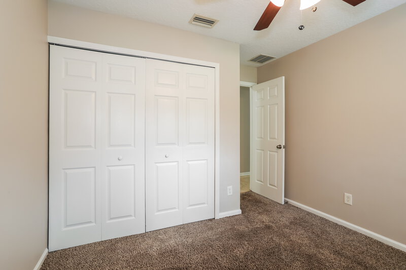 1,745/Mo, 7109 Beekman Lake Dr Jacksonville, FL 32222 Bedroom View