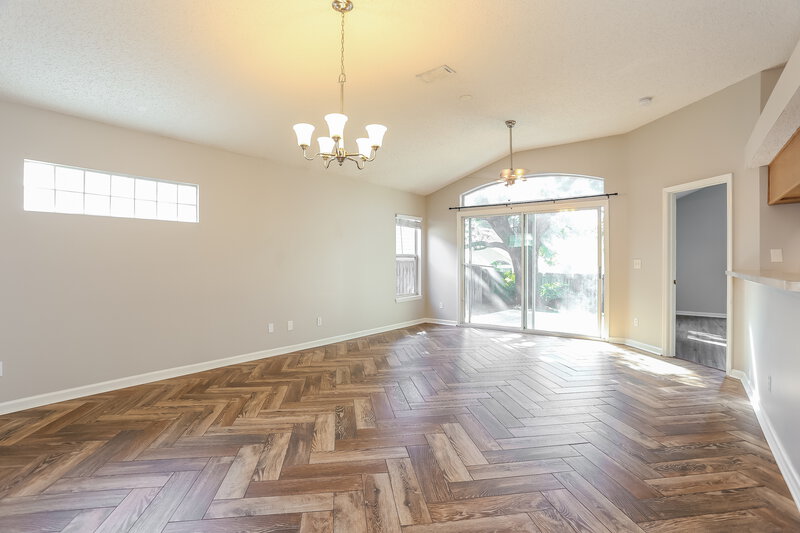 1,830/Mo, 1148 Brookwood Bluff Rd E Jacksonville, FL 32225 Dining Room View 2