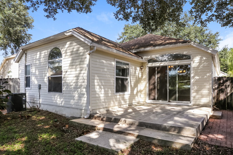1,830/Mo, 1148 Brookwood Bluff Rd E Jacksonville, FL 32225 Rear View