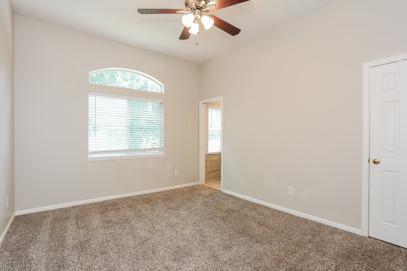 2,710/Mo, 10321 Homard Blvd N Jacksonville, FL 32225 Main Bedroom View 2