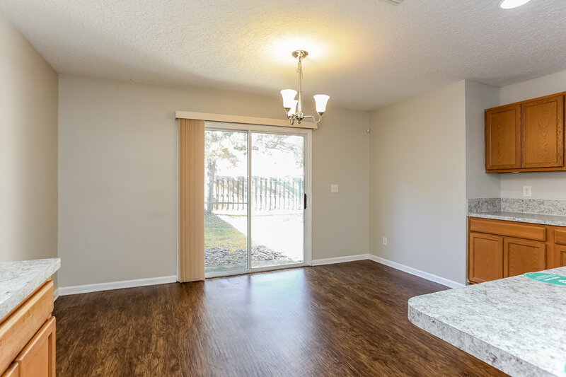 2,095/Mo, 1429 Dunns Lake Dr Jacksonville, FL 32218 Breakfast Nook View