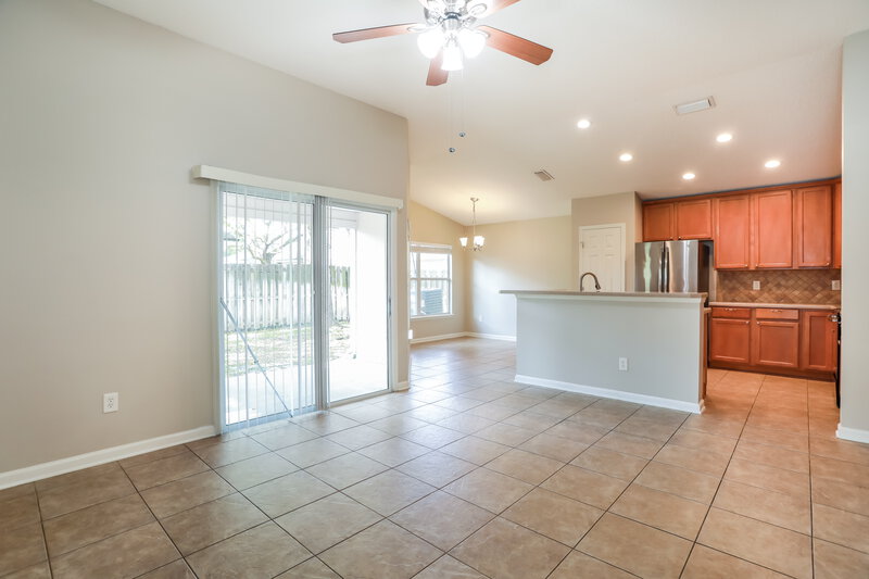 2,215/Mo, 2109 S Cranbrook Ave St Augustine, FL 32092 Dining Room View