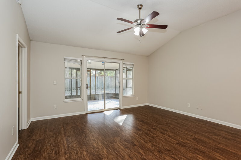1,945/Mo, 11340 Trotting Horse Ln S Jacksonville, FL 32225 Living Room View