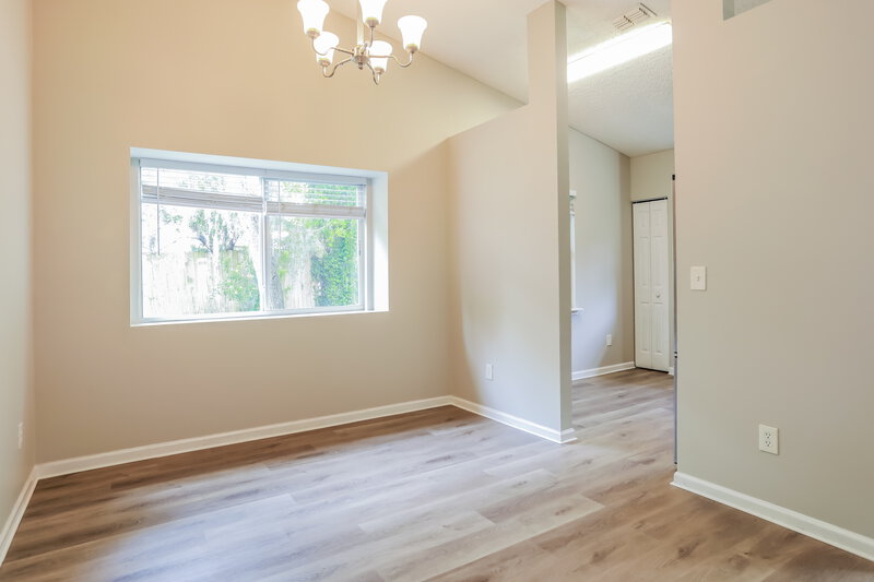 1,765/Mo, 8072 Honeysuckle Ln Jacksonville, FL 32244 Dining Room View