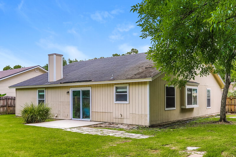 1,765/Mo, 8072 Honeysuckle Ln Jacksonville, FL 32244 Rear View 2