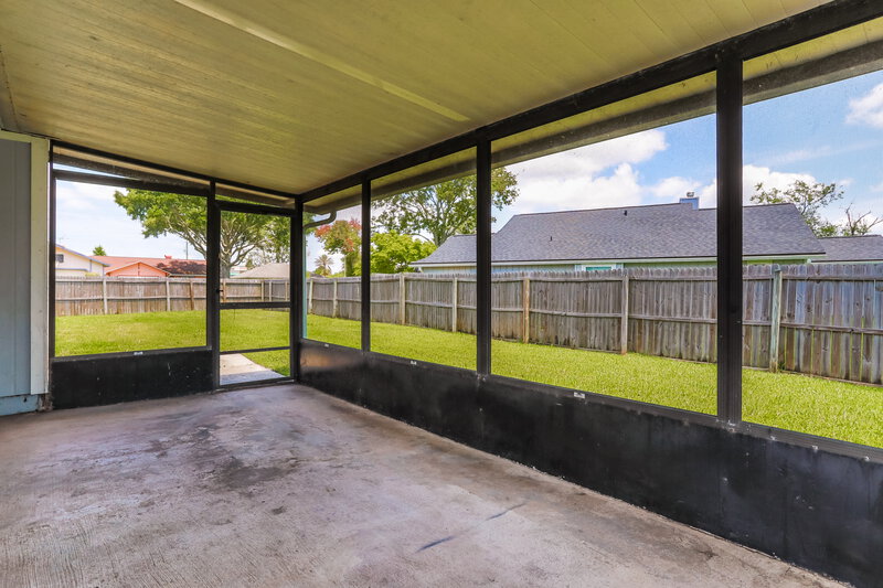 1,545/Mo, 7973 Swamp Flower Dr E Jacksonville, FL 32244 Sun Room View