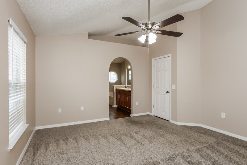 1,985/Mo, 6811 Majorca Ct Jacksonville, FL 32222 Main Bedroom View