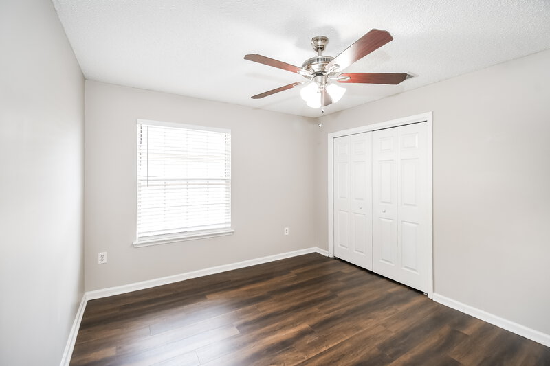 1,865/Mo, 1748 Northglen Cir Middleburg, FL 32068 Bedroom View 2