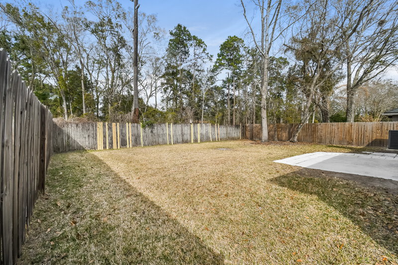 1,865/Mo, 1748 Northglen Cir Middleburg, FL 32068 Rear View