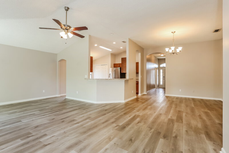 2,020/Mo, 1560 Beecher Ln Orange Park, FL 32073 Living Room View