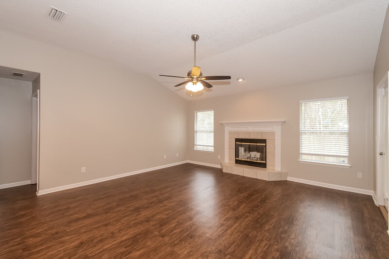 2,035/Mo, 2551 Watermill Dr Orange Park, FL 32073 Living Room View