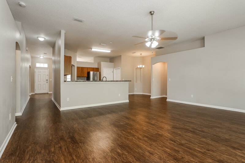 2,260/Mo, 11829 Parker Lakes Dr Jacksonville, FL 32221 Living Room View 2