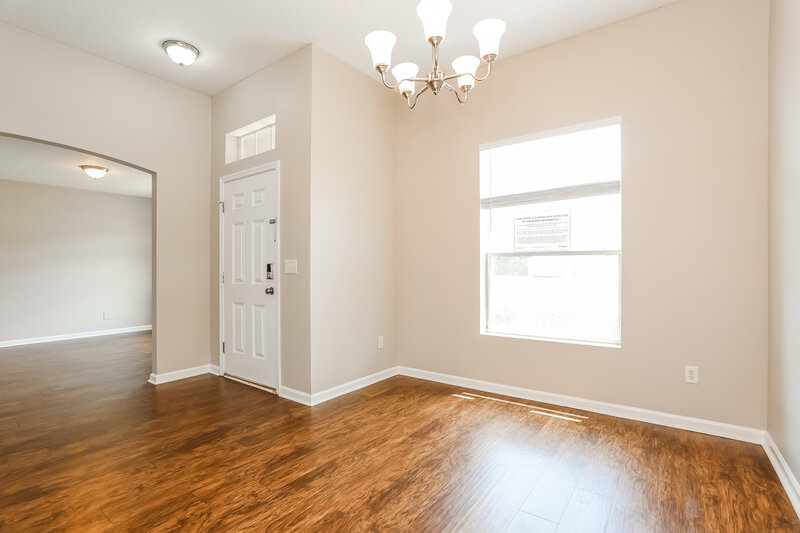 2,260/Mo, 11829 Parker Lakes Dr Jacksonville, FL 32221 Dining Room View