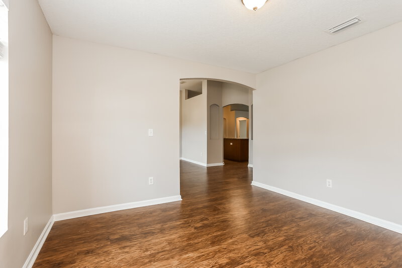 2,260/Mo, 11829 Parker Lakes Dr Jacksonville, FL 32221 Family Room View