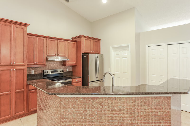 1,855/Mo, 3131 Fox Squirrel Dr Orange Park, FL 32073 Kitchen View 2