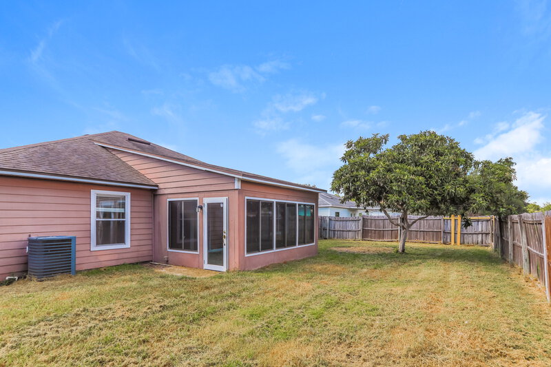 1,855/Mo, 3131 Fox Squirrel Dr Orange Park, FL 32073 Backyard View